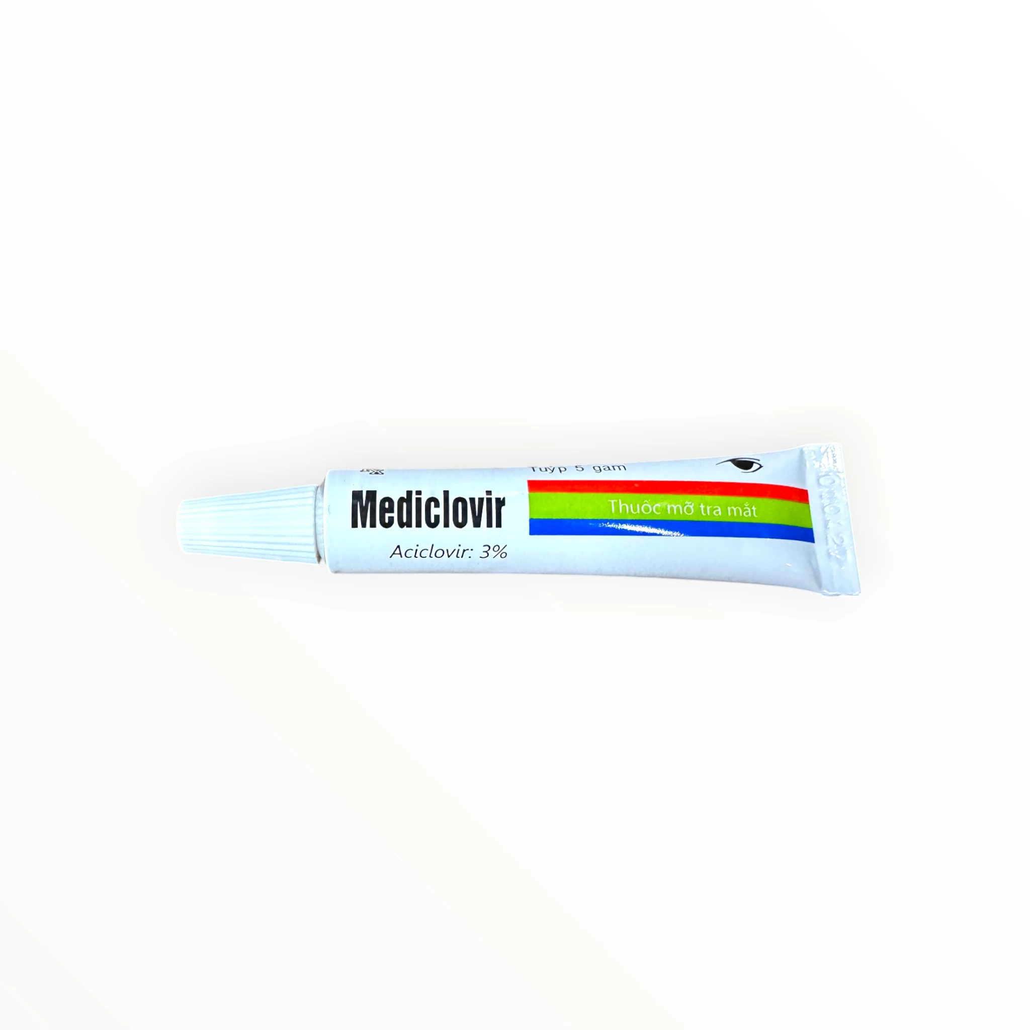 Thuốc mỡ tra mắt Mediclovir Aciclovir 3% (150mg) kháng virus Herpes, trị viêm giác mạc do Herpes simplex (Tuýp 5g) 2 2 Mediclovir