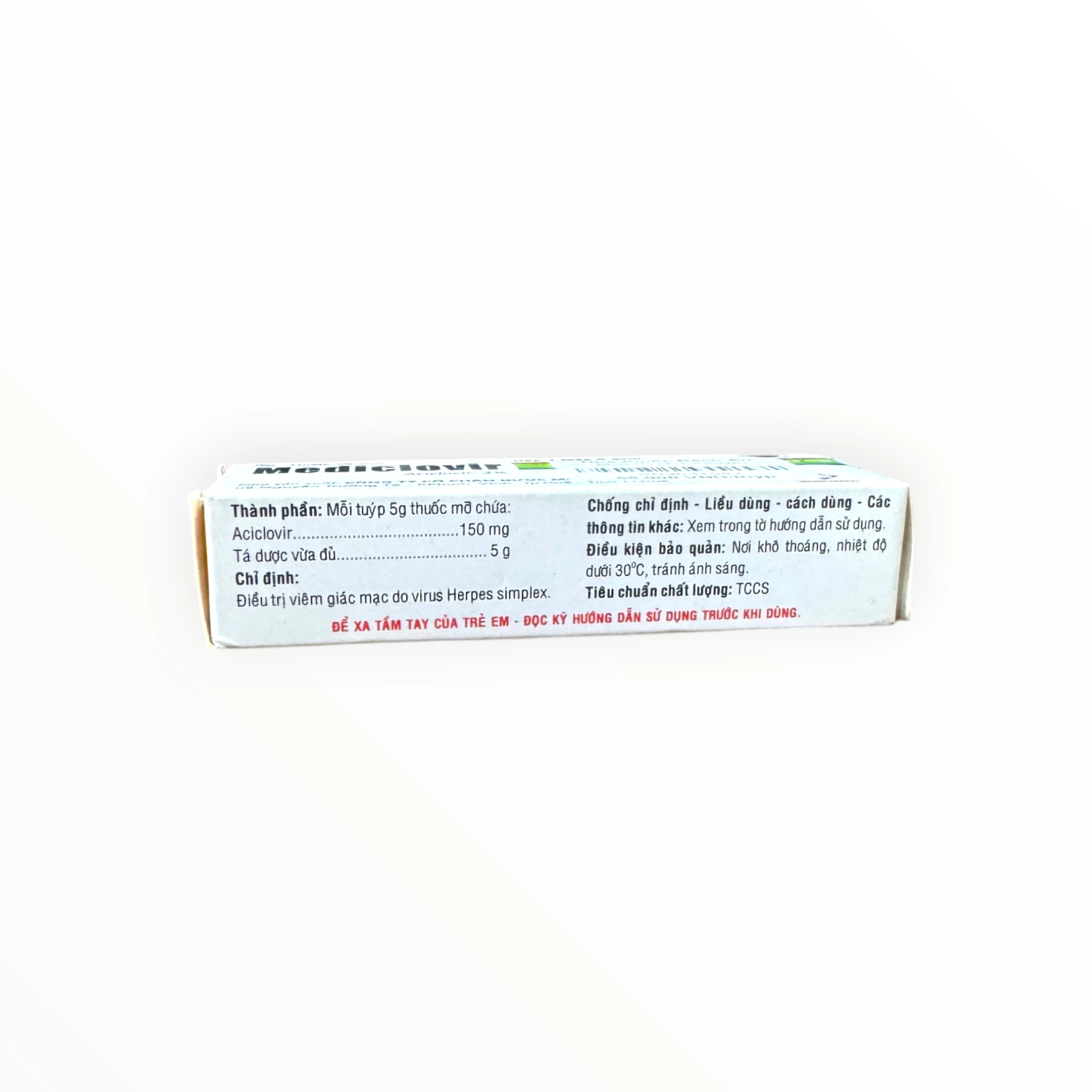 Thuốc mỡ tra mắt Mediclovir Aciclovir 3% (150mg) kháng virus Herpes, trị viêm giác mạc do Herpes simplex (Tuýp 5g) 3 3 Mediclovir