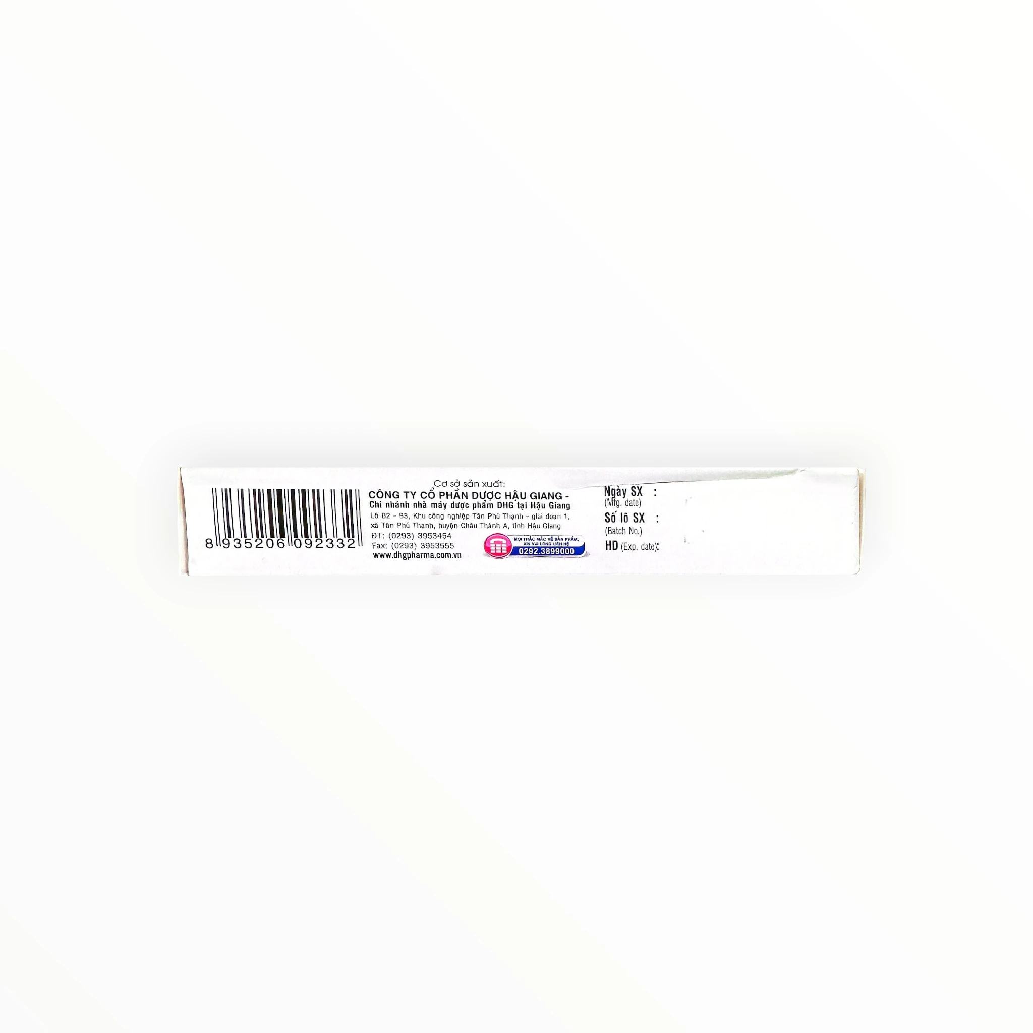 Thuốc Moloxcin 400 Moxifloxacin 400mg điều trị viêm phổi mắc phải tại cộng đồng, viêm vùng chậu (Hộp 1 vỉ x 10 viên nén bao phim) 3 Thuốc Moloxcin 400 Moxifloxacin 400mg điều trị viêm phổi mắc phải tại cộng đồng, viêm vùng chậu (Hộp 1 vỉ x 10 viên nén bao phim) - hộp 3