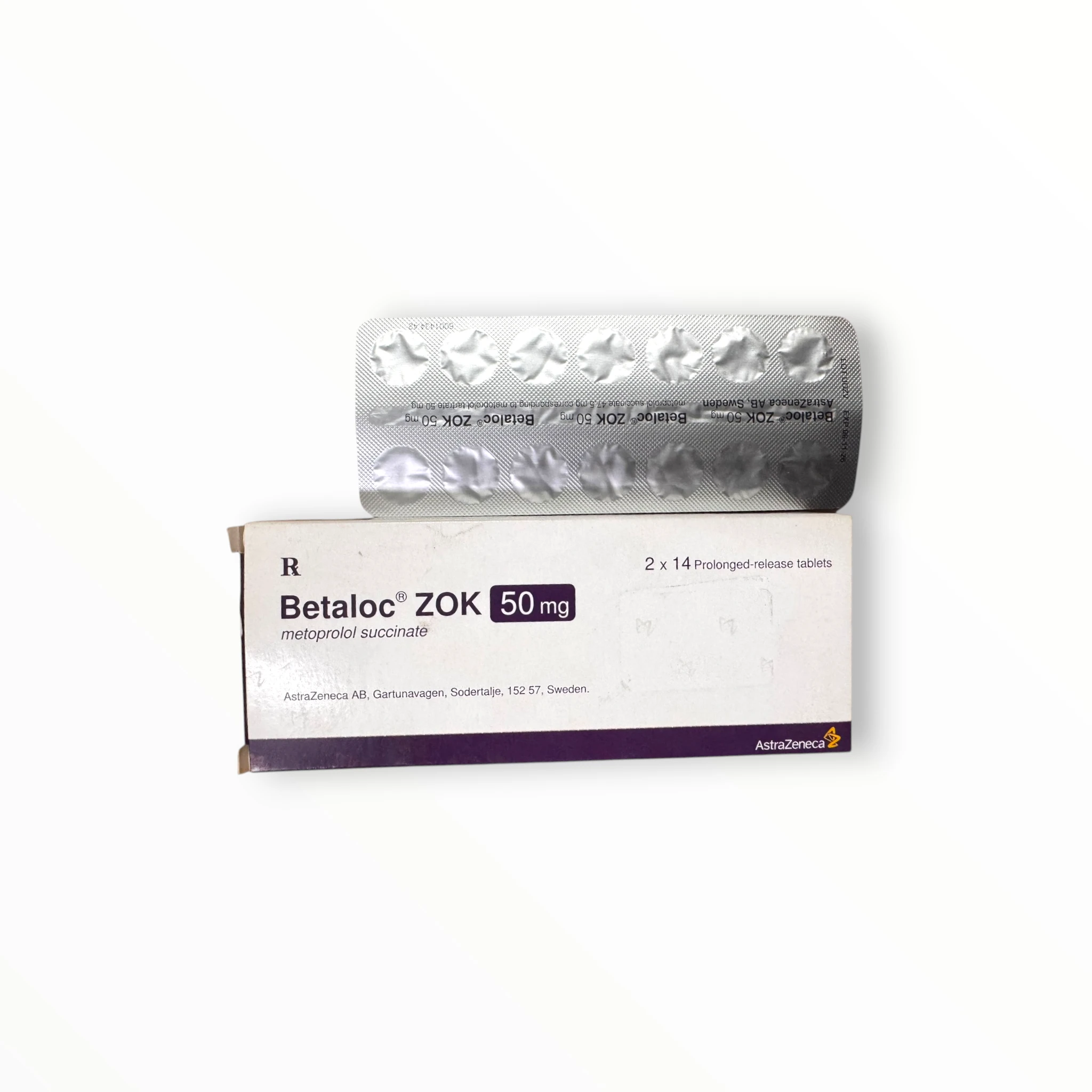 Viên nén phóng thích kéo dài Betaloc ZOK 50mg AstraZeneca Điều trị tăng huyết áp, đau thắt ngực, suy tim, rối loạn nhịp (Hộp 2 vỉ x 14 viên nén phóng thích kéo dài) 3 Hộp viên nén phóng thích kéo dài Betaloc ZOK 50mg AstraZeneca